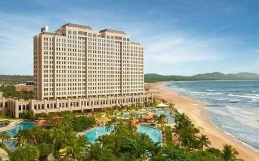 The grand hồ Tràm 180ha